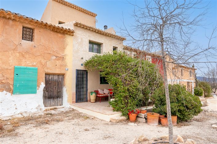 Image No.2-3 Bed Country House for sale