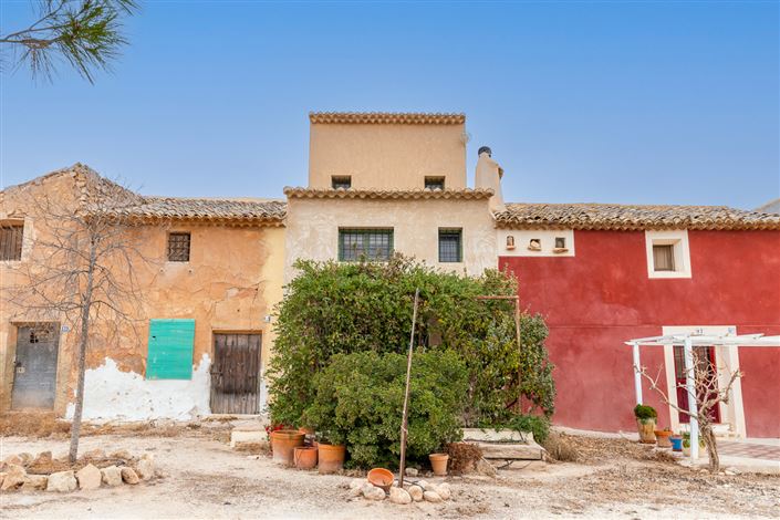 Image No.3-3 Bed Country House for sale