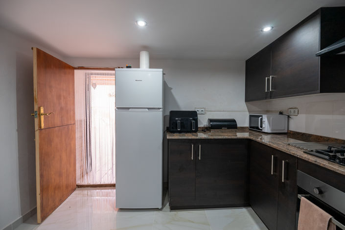 Image No.19-6 Bed Country House for sale