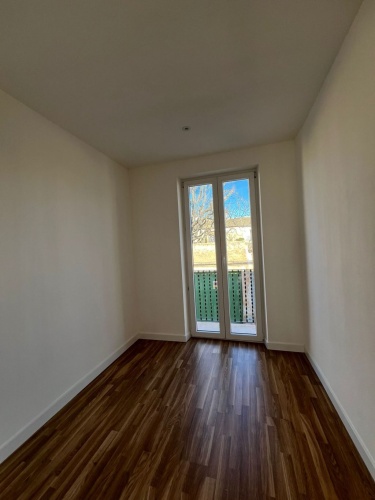 Image No.27-3 Bed Townhouse for sale