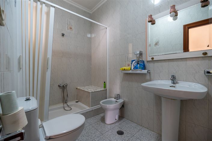 Image No.16-3 Bed Townhouse for sale