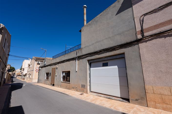 Image No.2-3 Bed Townhouse for sale