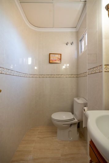 Image No.17-3 Bed Townhouse for sale