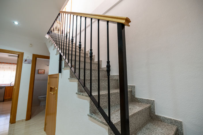 Image No.21-3 Bed Townhouse for sale