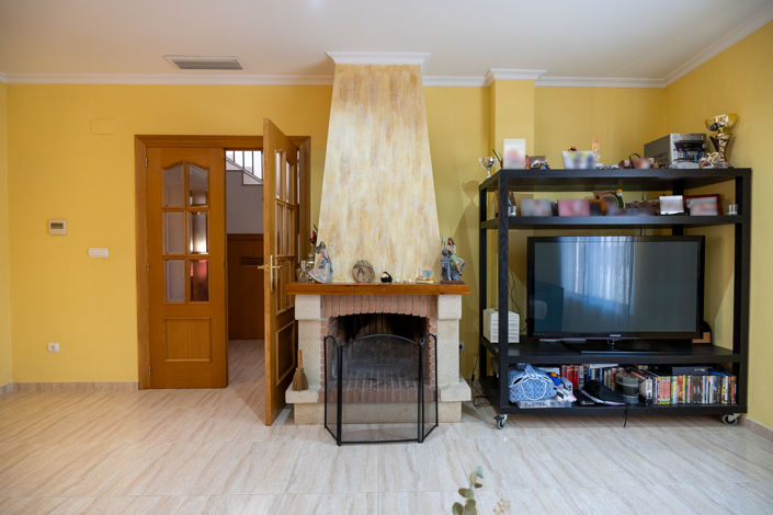 Image No.6-3 Bed Townhouse for sale