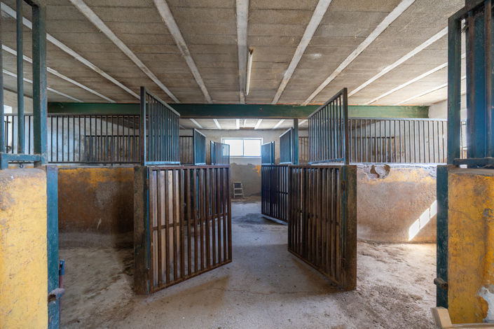 Image No.30-6 Bed Country House for sale