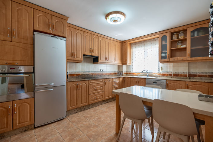 Image No.5-4 Bed Townhouse for sale