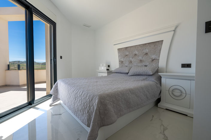 Image No.20-4 Bed Villa for sale