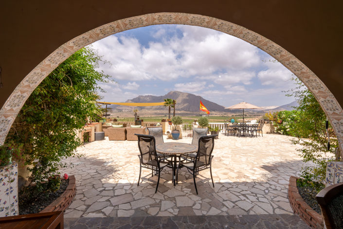 Image No.7-7 Bed Villa for sale