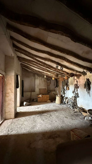 Image No.11-6 Bed Country House for sale