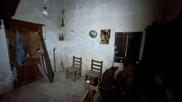 Image No.9-6 Bed Country House for sale