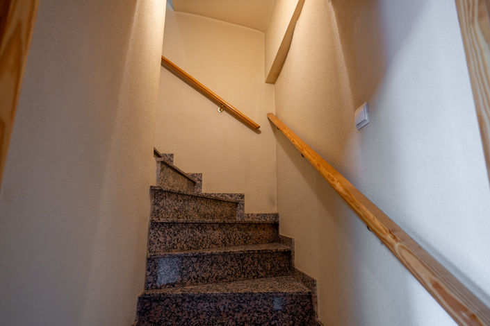 Image No.24-5 Bed Country House for sale