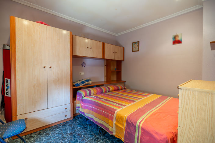 Image No.27-5 Bed Country House for sale