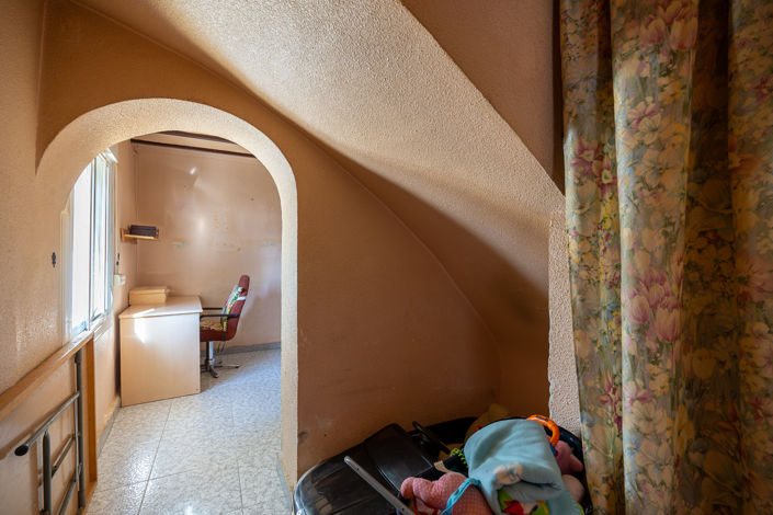 Image No.6-5 Bed Country House for sale