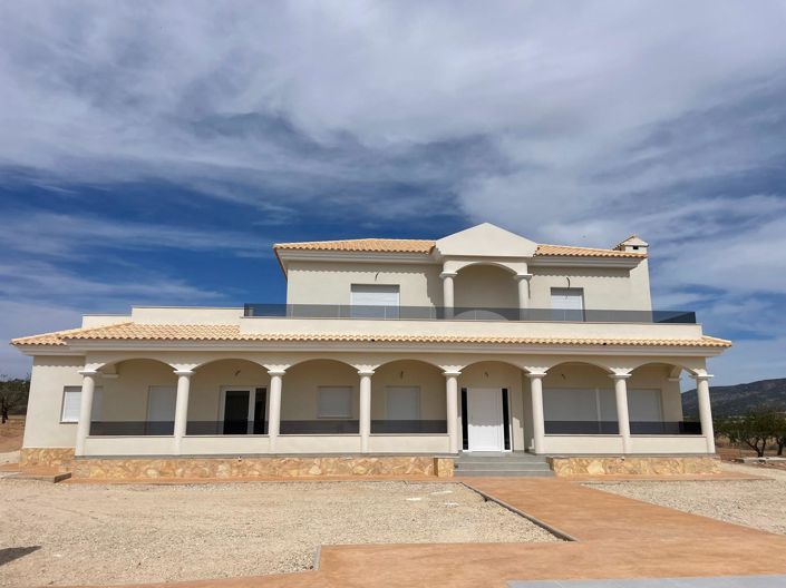 Image No.16-6 Bed Villa for sale