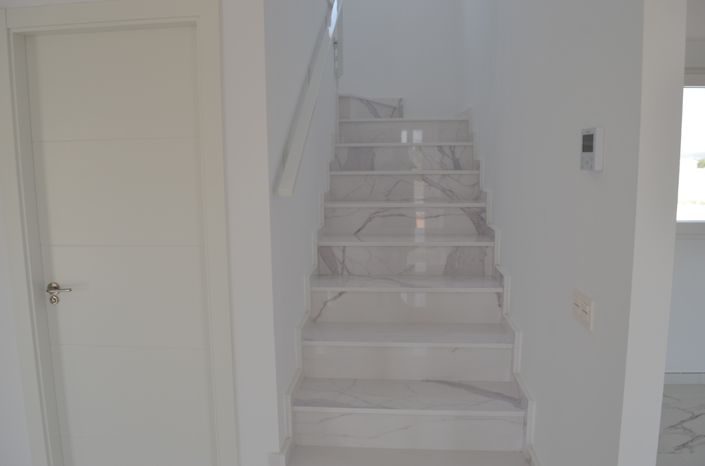 Image No.16-5 Bed Villa for sale