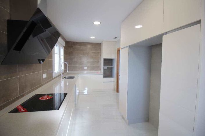 Image No.12-4 Bed Villa for sale