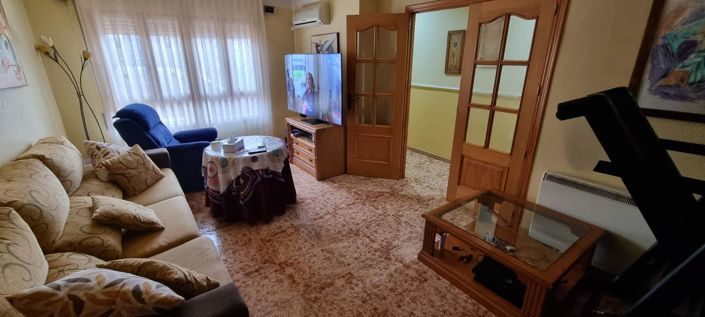 Image No.3-4 Bed Townhouse for sale