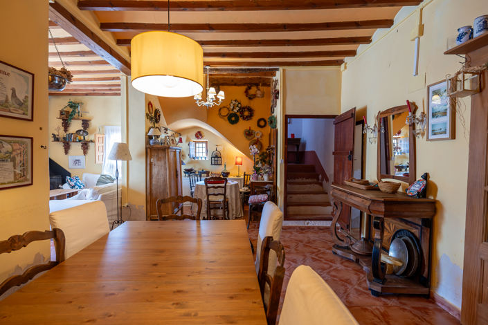 Image No.12-7 Bed Country House for sale