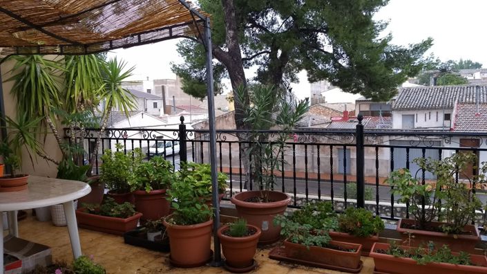 Image No.17-5 Bed Townhouse for sale