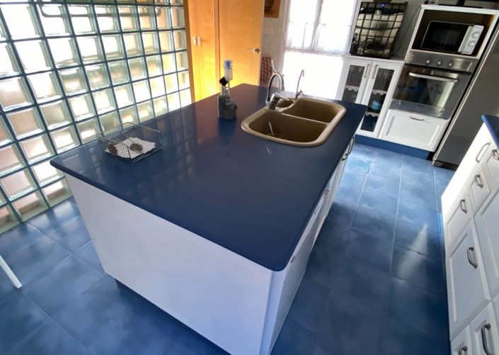 Image No.14-3 Bed Townhouse for sale