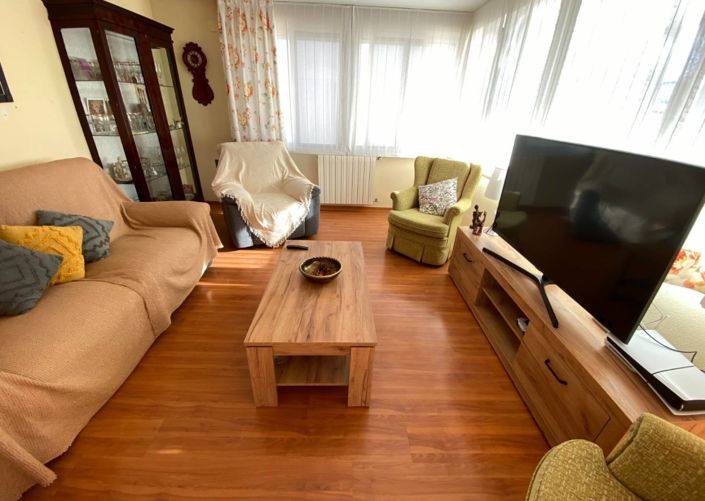 Image No.19-3 Bed Townhouse for sale