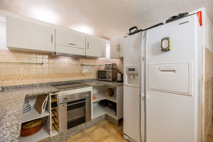 Image No.18-4 Bed Country House for sale