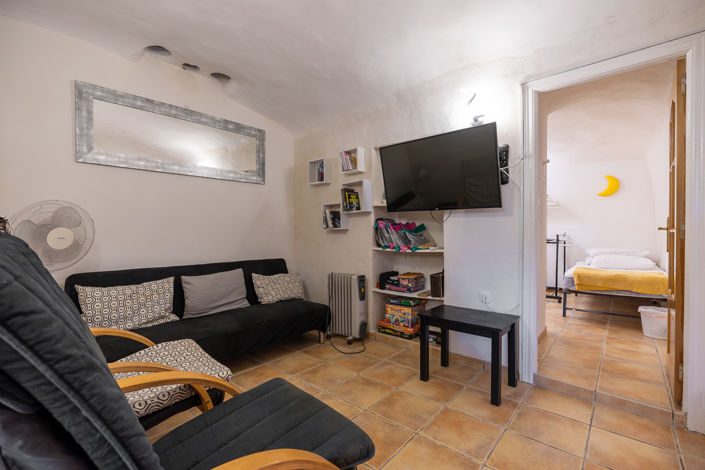 Image No.20-4 Bed Country House for sale