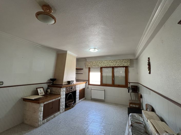 Image No.7-3 Bed Townhouse for sale