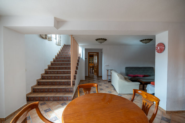 Image No.11-6 Bed Country House for sale