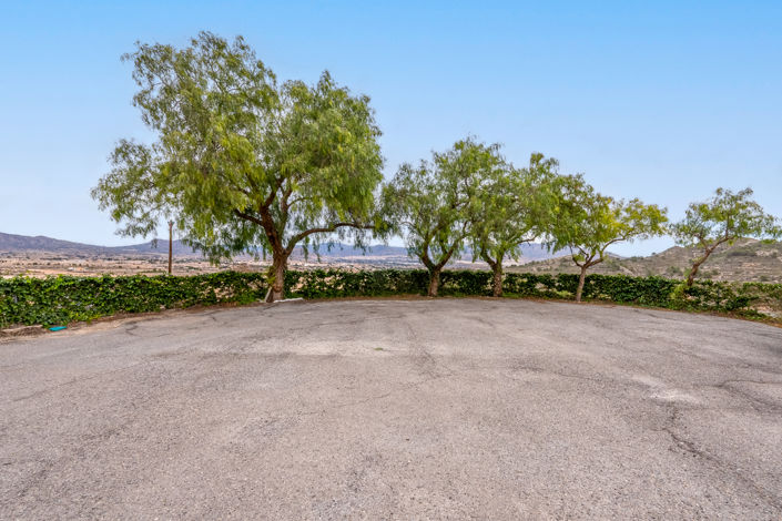 Image No.3-6 Bed Country House for sale