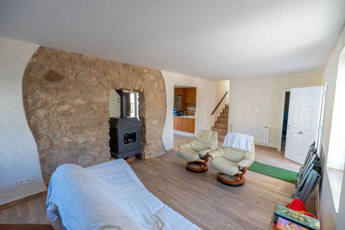 Image No.20-4 Bed Townhouse for sale