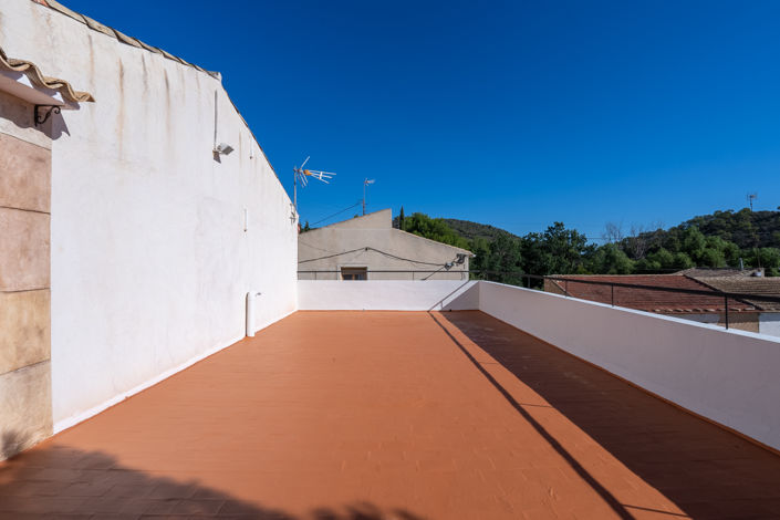 Image No.27-4 Bed Townhouse for sale