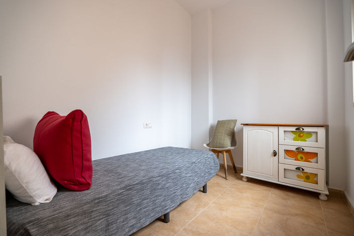 Image No.10-2 Bed Apartment for sale