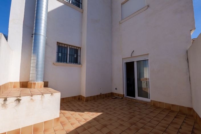 Image No.17-2 Bed Apartment for sale