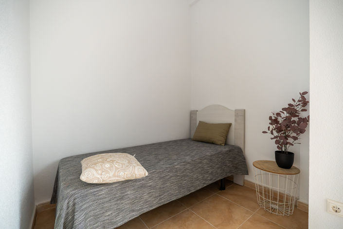 Image No.8-2 Bed Apartment for sale