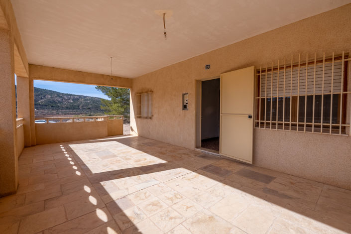 Image No.4-2 Bed Country House for sale