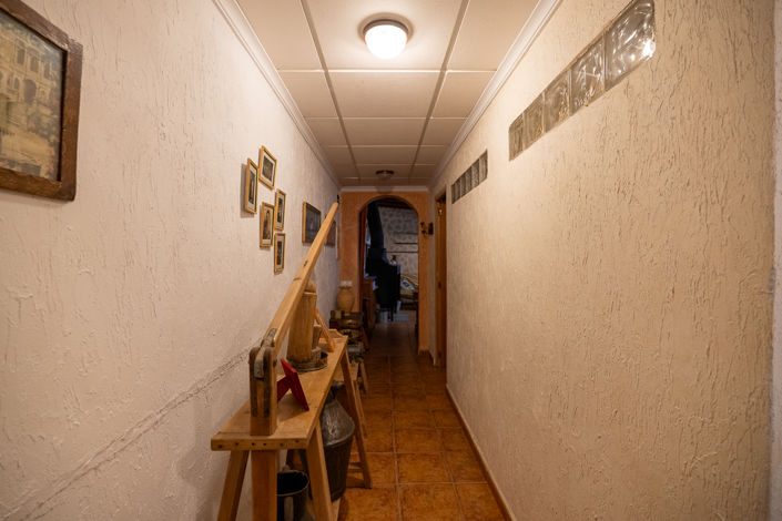 Image No.24-3 Bed Country House for sale