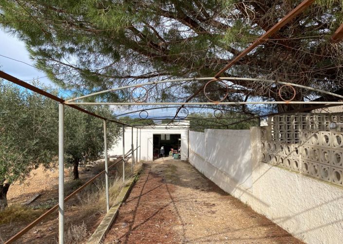 Image No.3-2 Bed Country House for sale