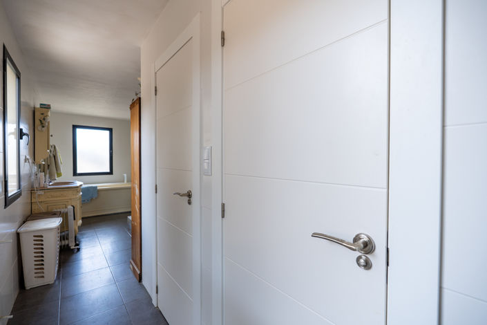 Image No.27-5 Bed Country House for sale