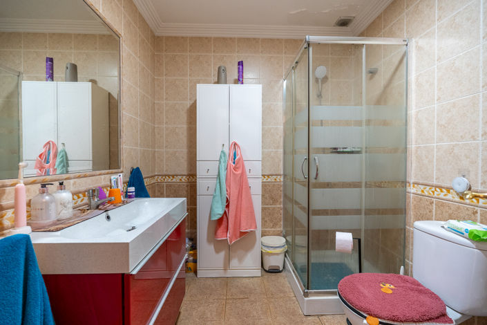 Image No.25-3 Bed Townhouse for sale