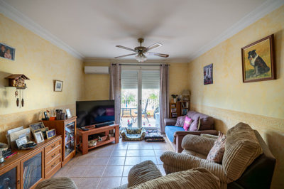 37273bed25bathtownhouseinpinoso070525133700cf