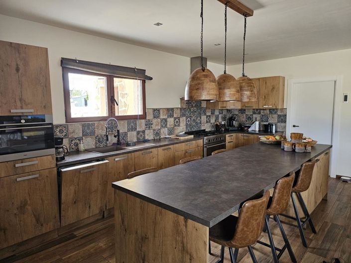 Image No.14-4 Bed Villa for sale