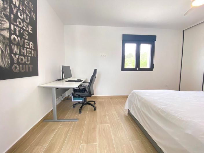 Image No.18-4 Bed Villa for sale