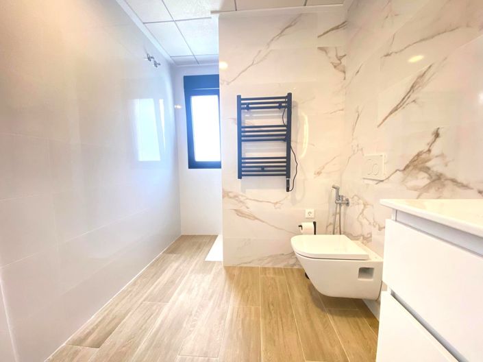 Image No.21-4 Bed Villa for sale