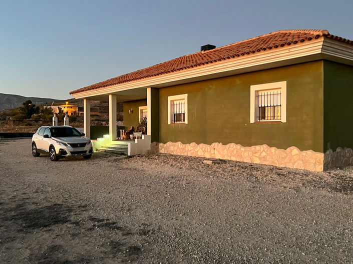 Image No.24-3 Bed Villa for sale