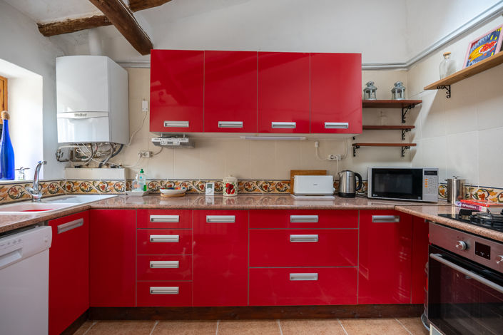 Image No.12-3 Bed Country House for sale