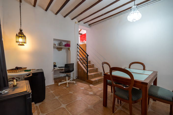 Image No.7-3 Bed Country House for sale