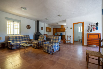 3786countryhousecasicas270525140637cf318534