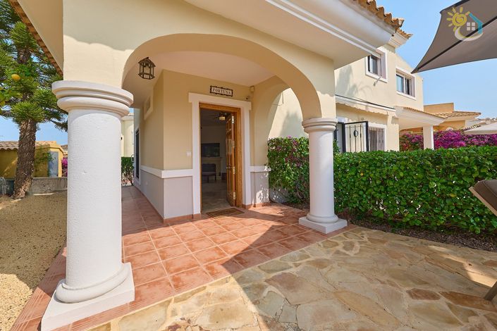 Image No.15-4 Bed Villa for sale